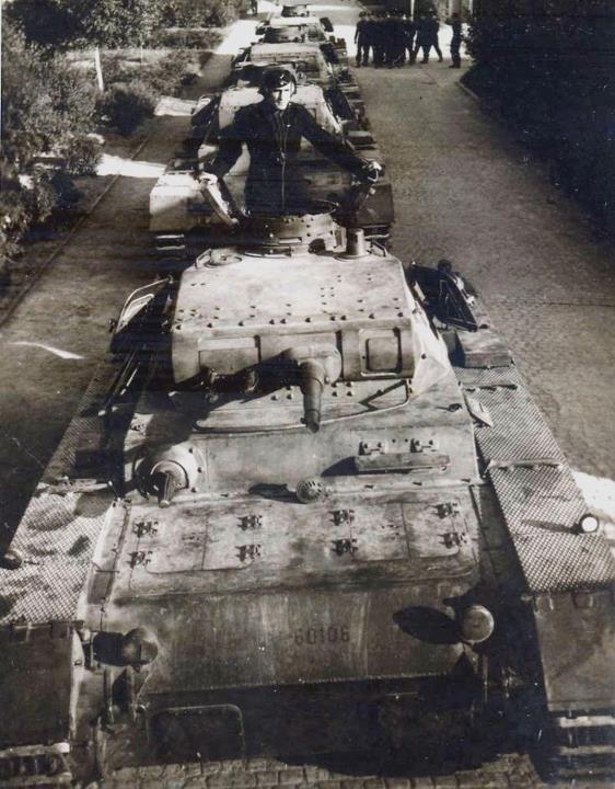 Pz.Kpfw. III Ausf.A (Fgst.Nr.60106) {001}{a}.jpg